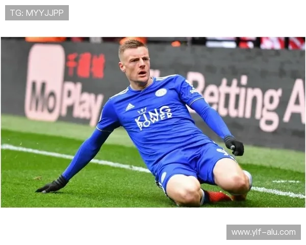 足球明星名字缩写背后的故事与传奇成就解析