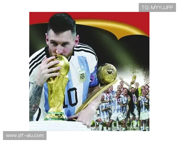 足球明星超长拼图图片展现球场传奇瞬间与辉煌时刻的完美结合